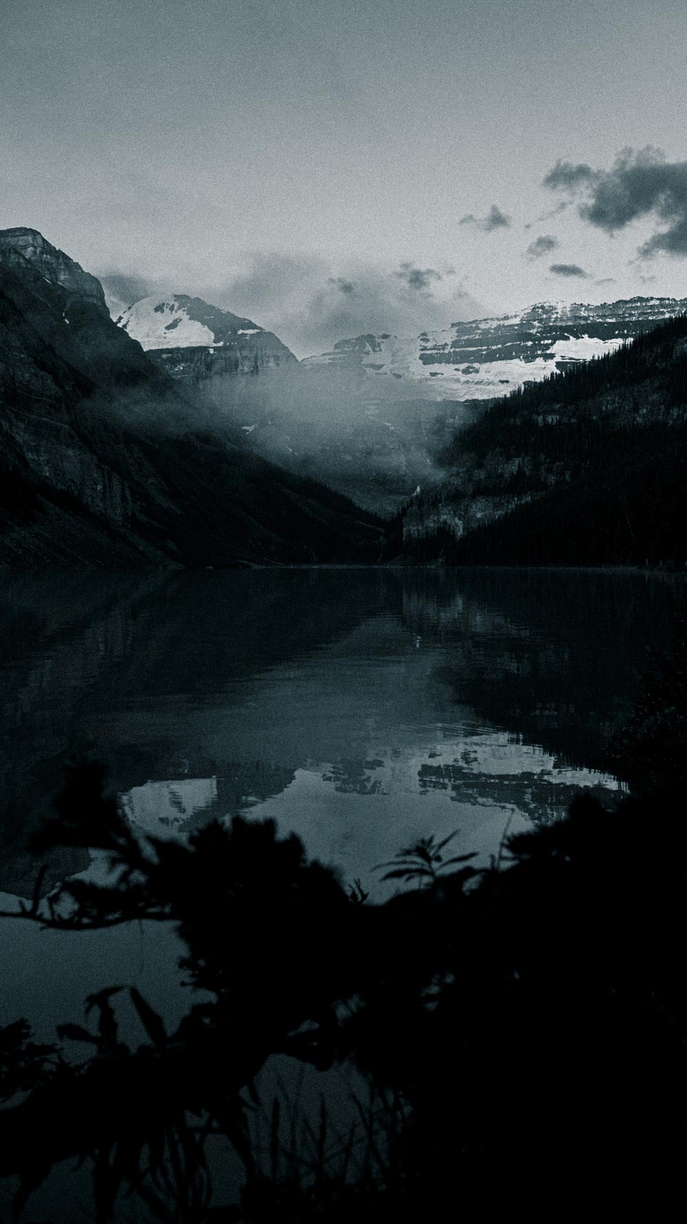 Lake Louise en monochrome